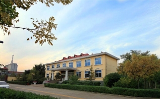 生物質(zhì)秸稈顆粒機(jī)哪個廠家好，到哪個廠家買？